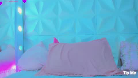 Snapshot of kathalinaxvip chatting on 01-15-25, 06:51 katha online show from 01-15-25, 06:51
