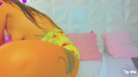 Snapshot of kathalinaxvip chatting on 01-17-25, 01:56 katha online show from 01-17-25, 01:56