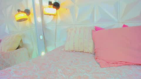 Snapshot of kathalinaxvip chatting on 01-26-25, 05:55 katha online show from 01-26-25, 05:55