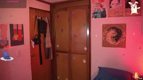 Katerine online show from 05-06-26, 01:57