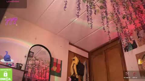 Katerine online show from 06-19-26, 02:05