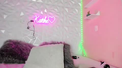 Snapshot of kathe_zanss chatting on 11-06-25, 03:46 KATHE online show from 11-06-25, 03:46