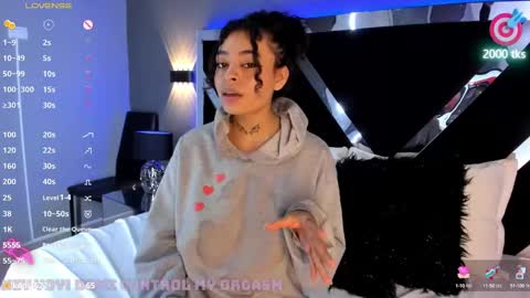 KatheGomez  online show from 12-20-24, 09:21