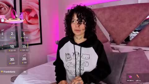 KatheGomez  online show from 10-01-25, 03:01