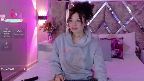 KatheGomez  online show from 10-15-25, 02:22