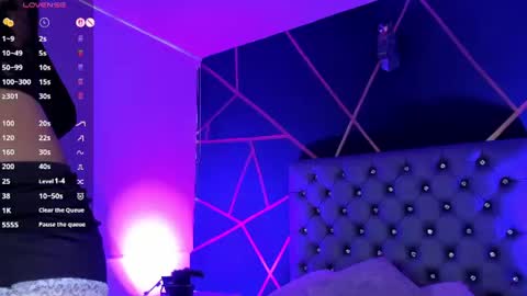 Snapshot of katherinee_scott chatting on 06-17-26, 08:54 your kathe online show from 06-17-26, 08:54