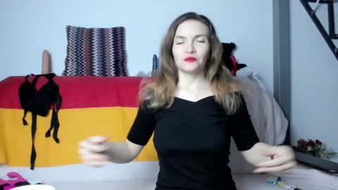 Katherine online show from 01-30-25, 03:40