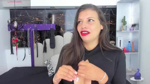 Kathia online show from 02-12-25, 01:48