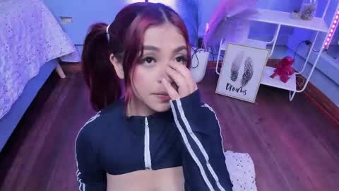 Kathia  online show from 12-16-25, 03:55