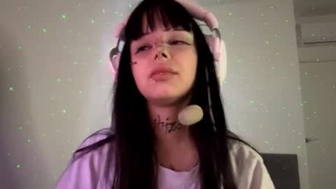 Luna online show from 03-29-26, 04:51