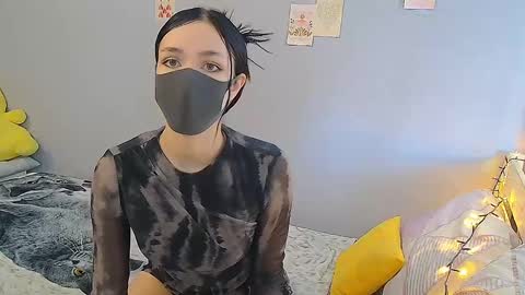 Snapshot of kathrineberry chatting on 02-14-25, 04:15 KathrineBerry online show from 02-14-25, 04:15
