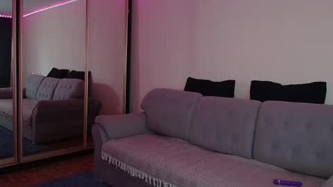 Snapshot of kathrineberry chatting on 09-19-25, 03:08 KathrineBerry online show from 09-19-25, 03:08