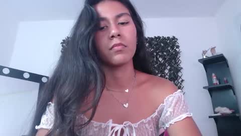 Snapshot of kathy0706 chatting on 11-12-25, 05:57 kathy0706 online show from 11-12-25, 05:57