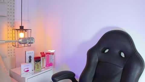 Khaty online show from 12-21-24, 06:12