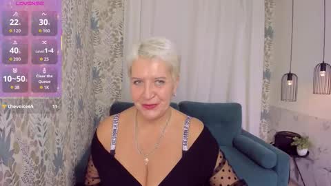 Snapshot of kathy_sunn chatting on 10-17-25, 07:11 Kathy online show from 10-17-25, 07:11