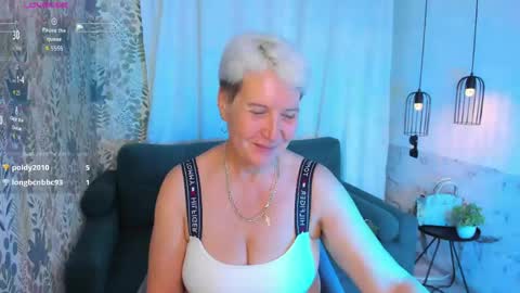 Snapshot of kathy_sunn chatting on 06-07-26, 09:24 Kathy online show from 06-07-26, 09:24
