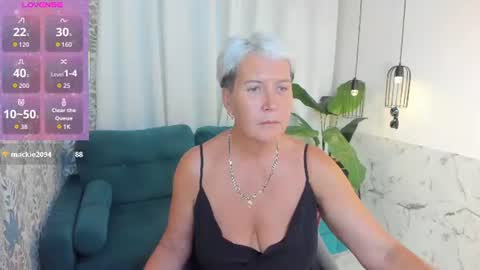 Snapshot of kathy_sunn chatting on 07-18-26, 03:16 Kathy online show from 07-18-26, 03:16