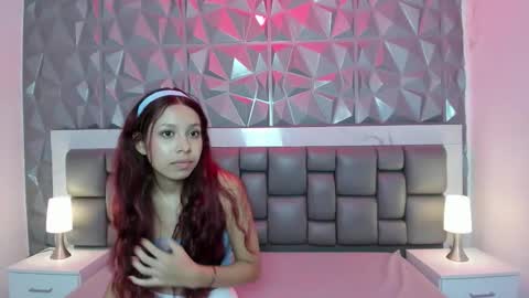 Kaht y Aiden online show from 12-18-25, 08:59