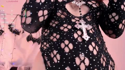 Snapshot of kathybecker chatting on 10-23-25, 01:43 Katherine online show from 10-23-25, 01:43