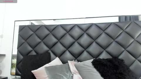 Snapshot of kathysmith18 chatting on 03-10-25, 02:48 kathy smith online show from 03-10-25, 02:48