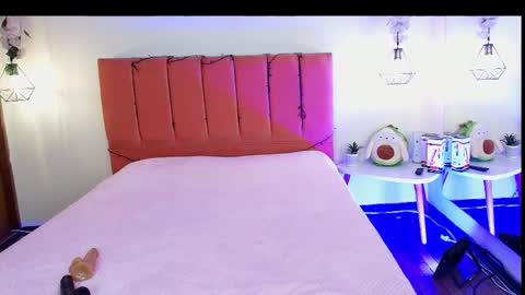 Katy  online show from 12-16-25, 11:48