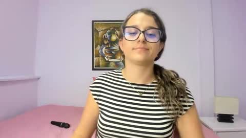 Snapshot of katia_foxx chatting on 01-07-25, 06:14 Khaterine online show from 01-07-25, 06:14