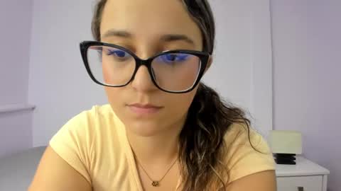 Snapshot of katia_foxx chatting on 01-16-25, 03:24 Khaterine online show from 01-16-25, 03:24