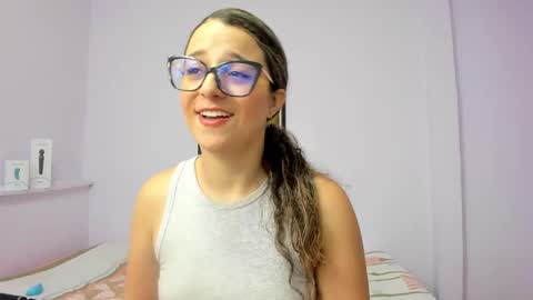 Snapshot of katia_foxx chatting on 02-04-25, 12:22 Khaterine online show from 02-04-25, 12:22