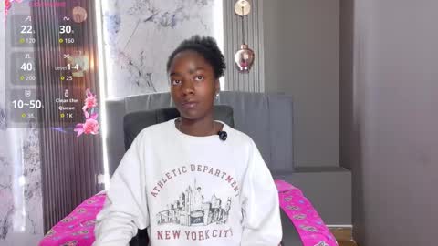 Snapshot of katia_green chatting on 02-11-26, 03:39 Katia online show from 02-11-26, 03:39