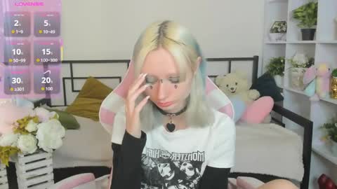 Katia  online show from 05-07-26, 06:08