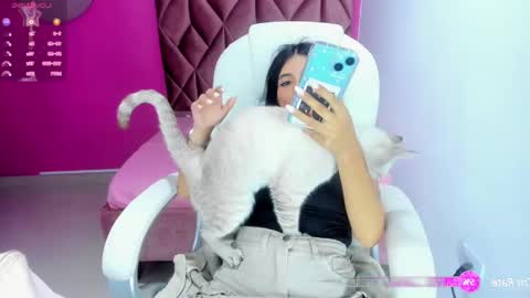 Katia  online show from 01-11-25, 03:23