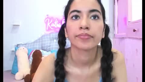 Snapshot of katiaflex chatting on 02-03-25, 01:30 Katia online show from 02-03-25, 01:30