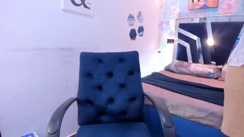 Snapshot of katiaromero chatting on 09-13-25, 03:01 KATIA ROMERO online show from 09-13-25, 03:01