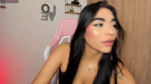 Katie online show from 11-11-25, 11:16