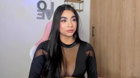 Katie online show from 11-28-25, 02:14