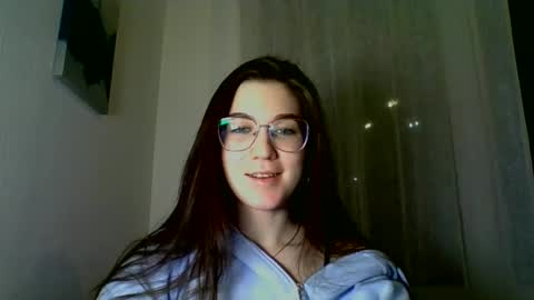 katie_foxi online show from 01-25-25, 07:49