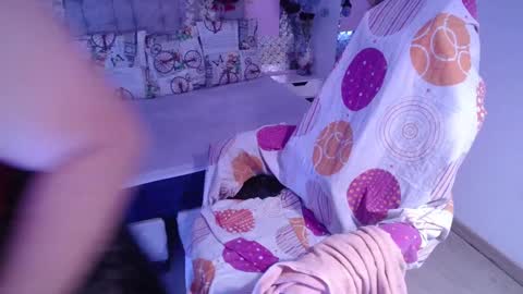 Katherine online show from 01-11-25, 03:31