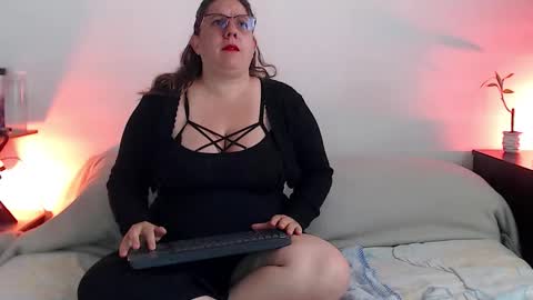 Katherine online show from 10-21-25, 11:55