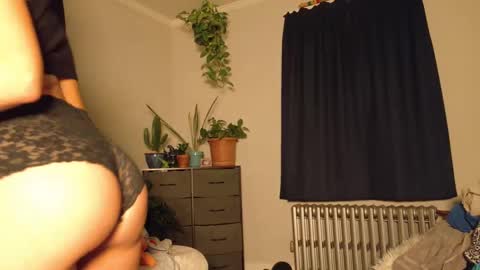 Snapshot of katieericson13 chatting on 01-09-25, 01:39 Kate online show from 01-09-25, 01:39