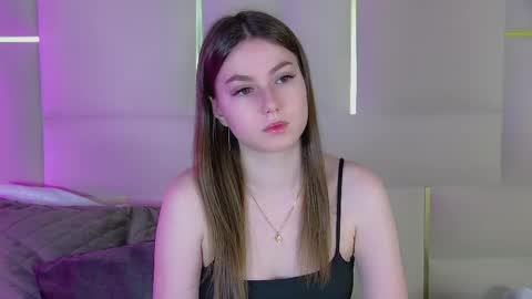 katiereeves online show from 02-06-26, 04:17