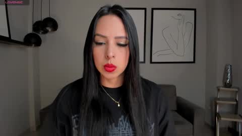 Snapshot of katiestonne chatting on 02-18-25, 03:42 Kate Stonne online show from 02-18-25, 03:42