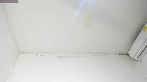 katita online show from 10-21-25, 10:43