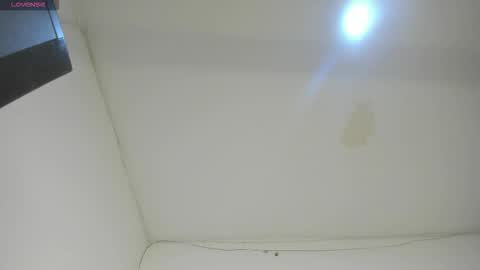 katita online show from 10-22-25, 10:42