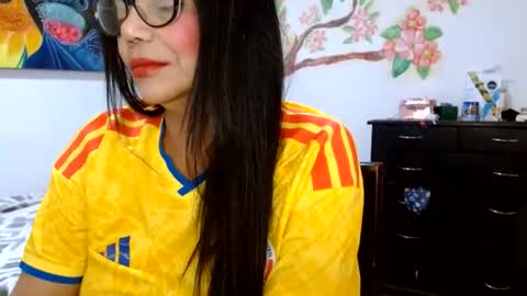 katiusca_horny2 online show from 06-22-26, 12:45