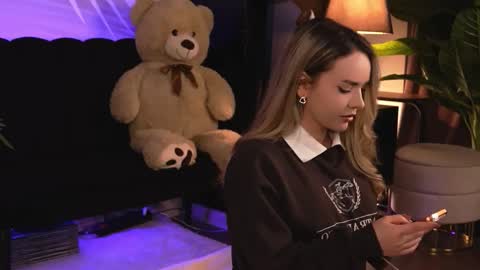 KatJolie online show from 03-23-26, 08:46