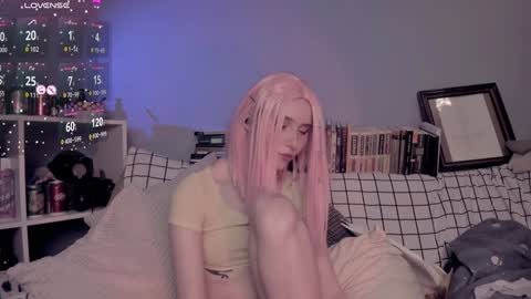 katkittykate online show from 12-04-25, 03:54