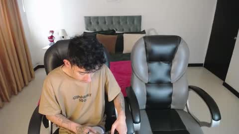 Katnia and Marcuz online show from 01-03-25, 04:48