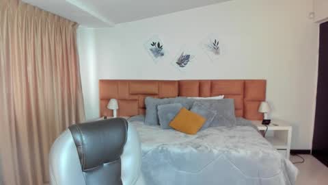 Katnia and Marcuz online show from 09-17-25, 11:34