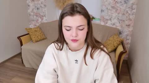 Snapshot of katnotcat chatting on 11-21-25, 08:02 katnotcat online show from 11-21-25, 08:02