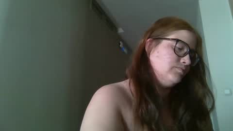 EMO online show from 04-20-26, 10:07